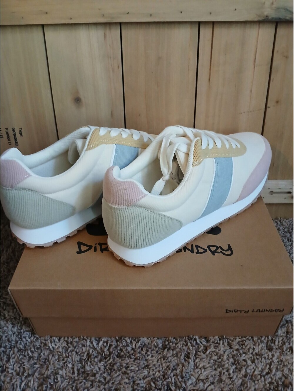 Dirty Laundry Retro Style Casual Sneakers 11 Pastel Multi